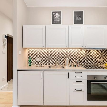 Twarda 14 - Elegant Apartment By Noclegi Renters وارسو المظهر الخارجي الصورة
